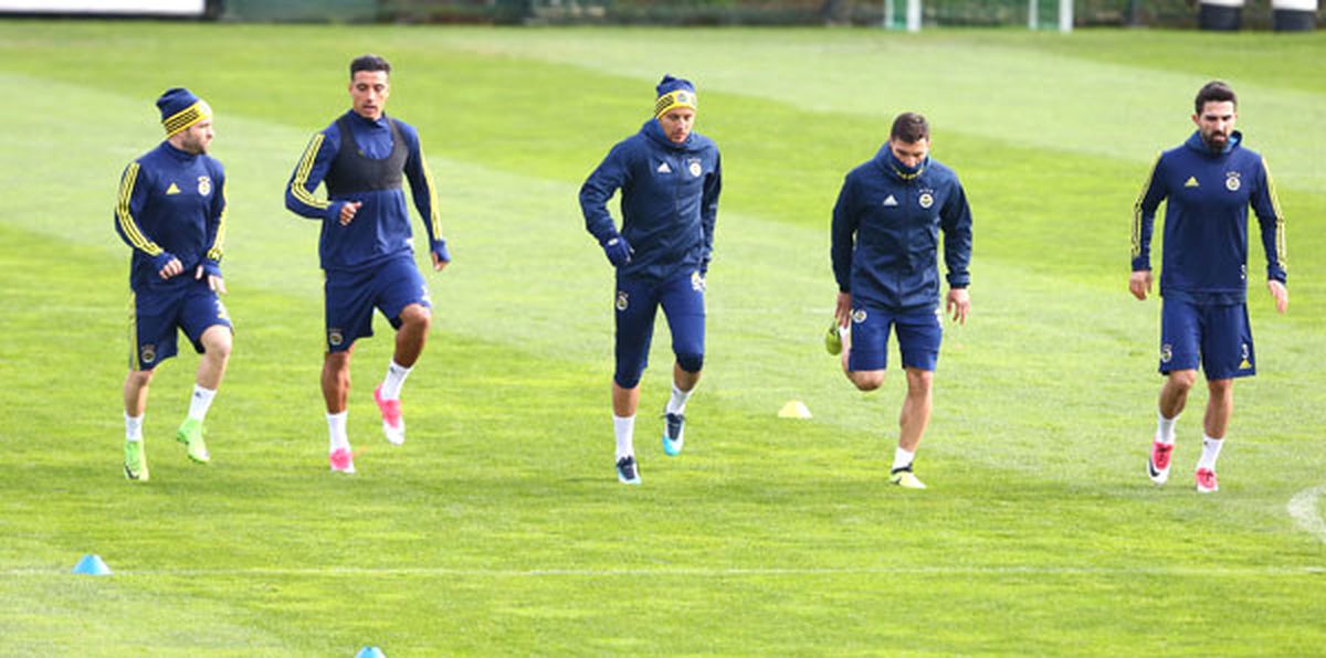 Fenerbahçe\'de Bursaspor Mesaisi Başladı