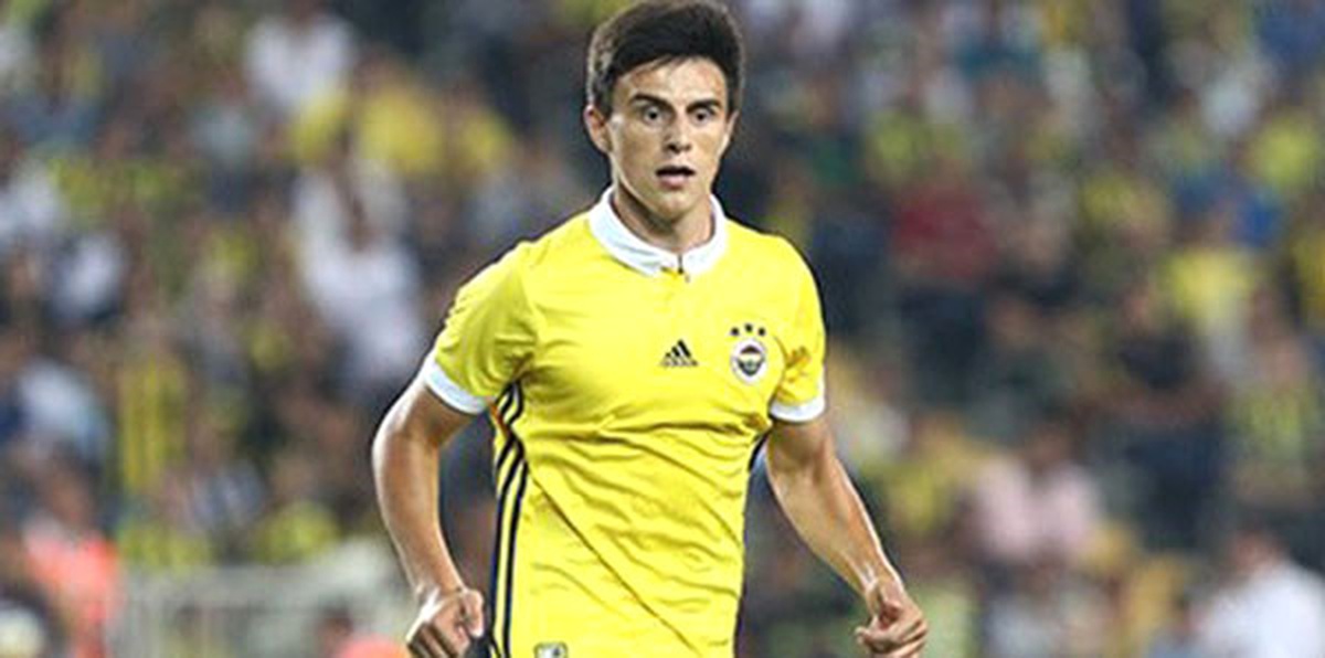 Fenerbahçeli Eljif Elmas, Makedonya\'da En İyi Genç Oyuncu Seçildi