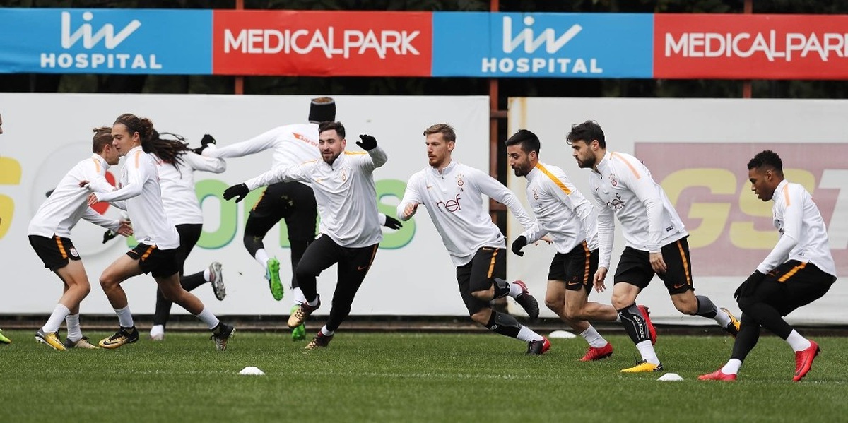 Galatasaray\'da Akhisarspor Hazırlıkları Sürüyor