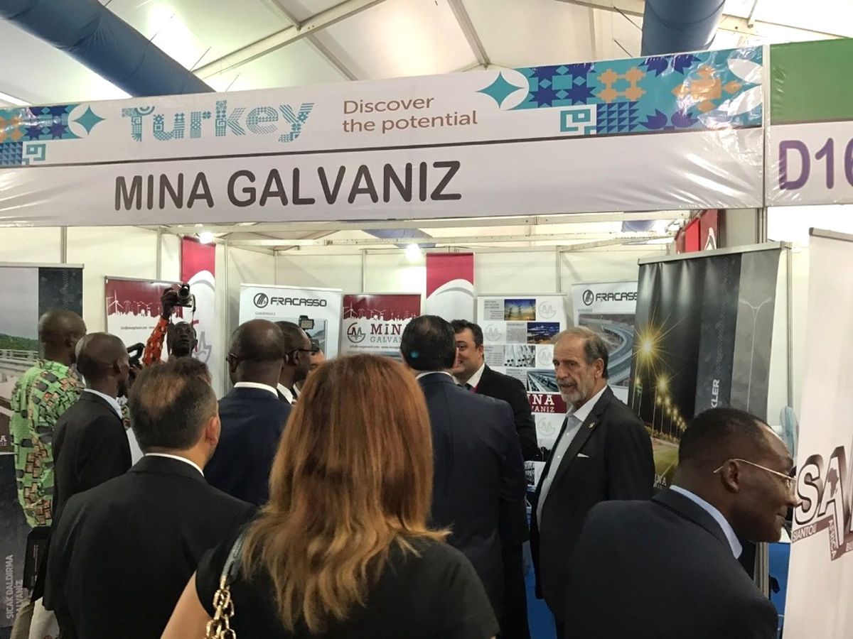 Mina Galvaniz Kamerun\'da Fuara Katıldı