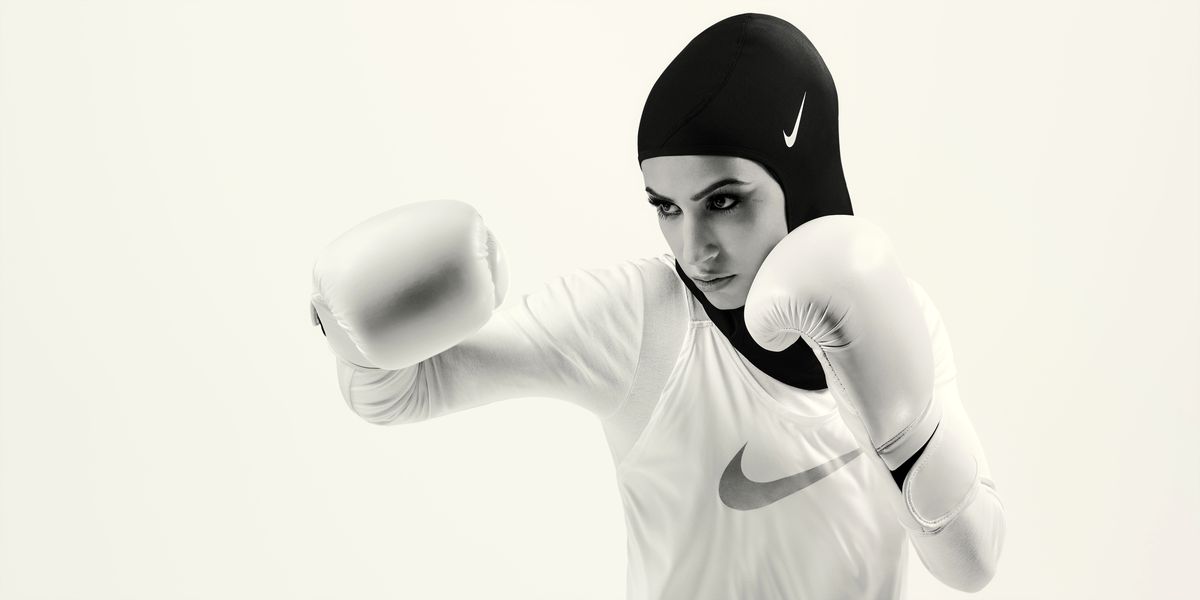 Nike Pro Performance Hıjab, Tüm Dünyada Satışta!. 
