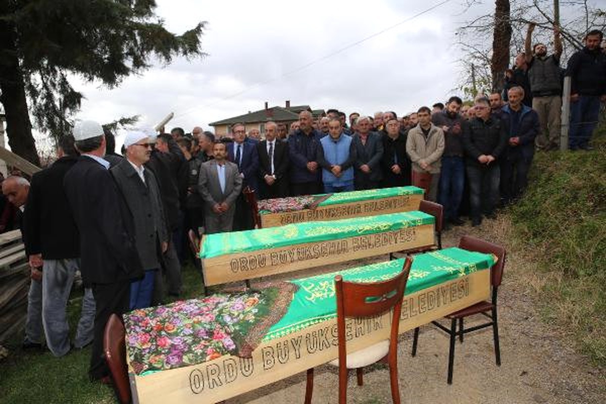 Ordu\'daki Kazada Ölen 4 Kişi Toprağa Verildi