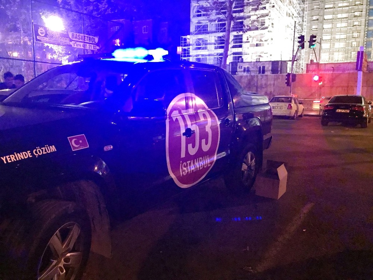 Yaralı Martının İmdadına İbb Ekipleri Yetişti