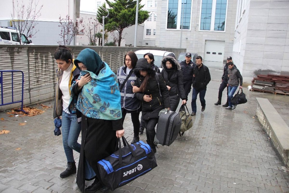 Samsun\'da Bylock\'tan 13 Kişi Adliyeye Sevk Edildi