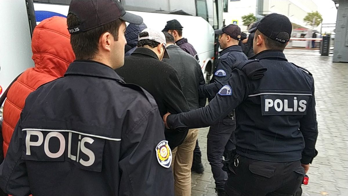 Samsun\'da Bylock\'tan 6 Kişi Tutuklandı