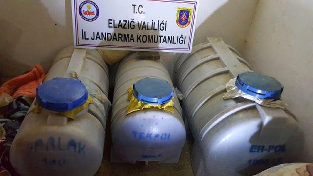 Su Deposunun İçinde Kaçak Şarap Ele Geçirildi