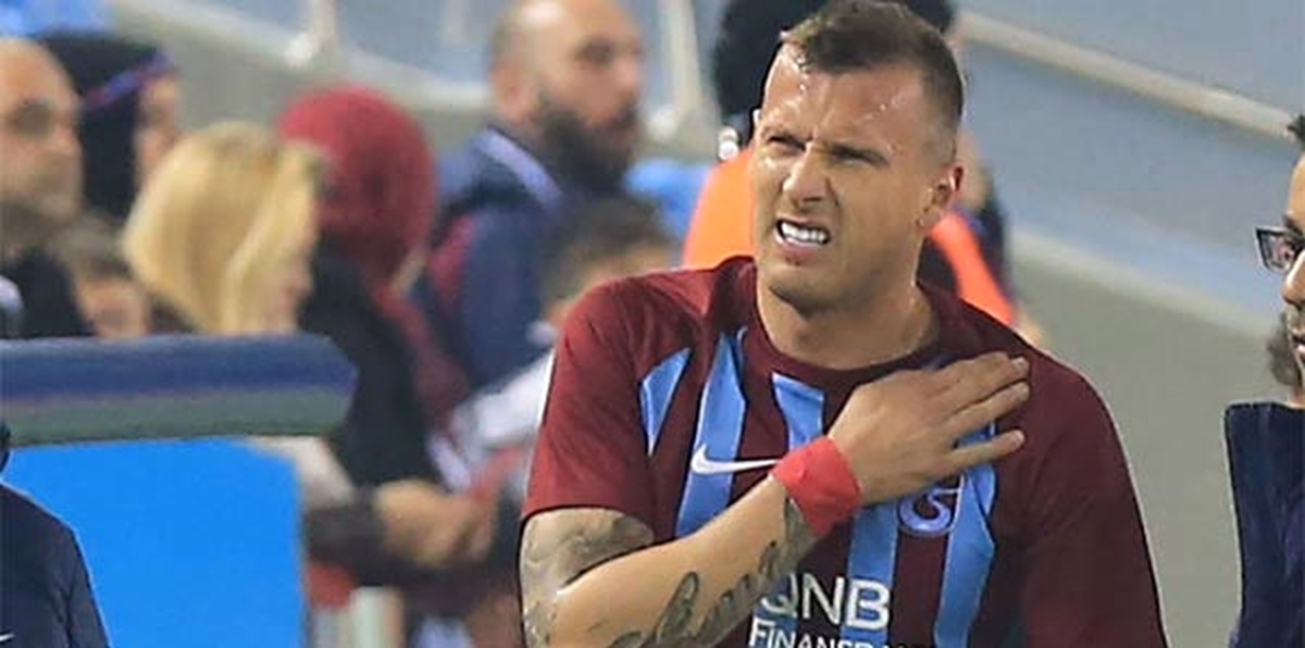 Trabzonspor\'dan Jan Durica\'nın Sağlık Durumuyla İlgili Açıklama