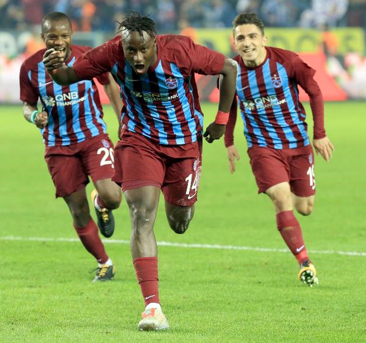 Trabzonspor\'u Golcüleri Sırtladı
