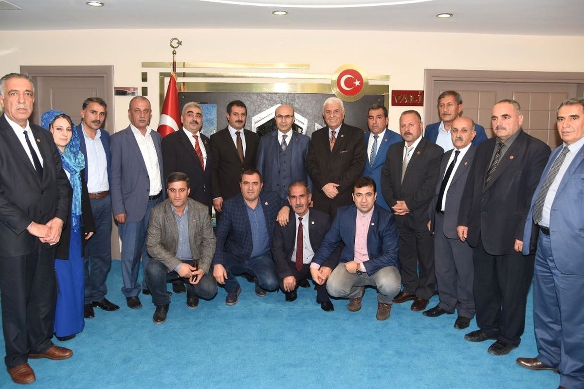 Vali Demirtaş: "Muhtarlarla Daima Diyalog Halinde Olacağız"