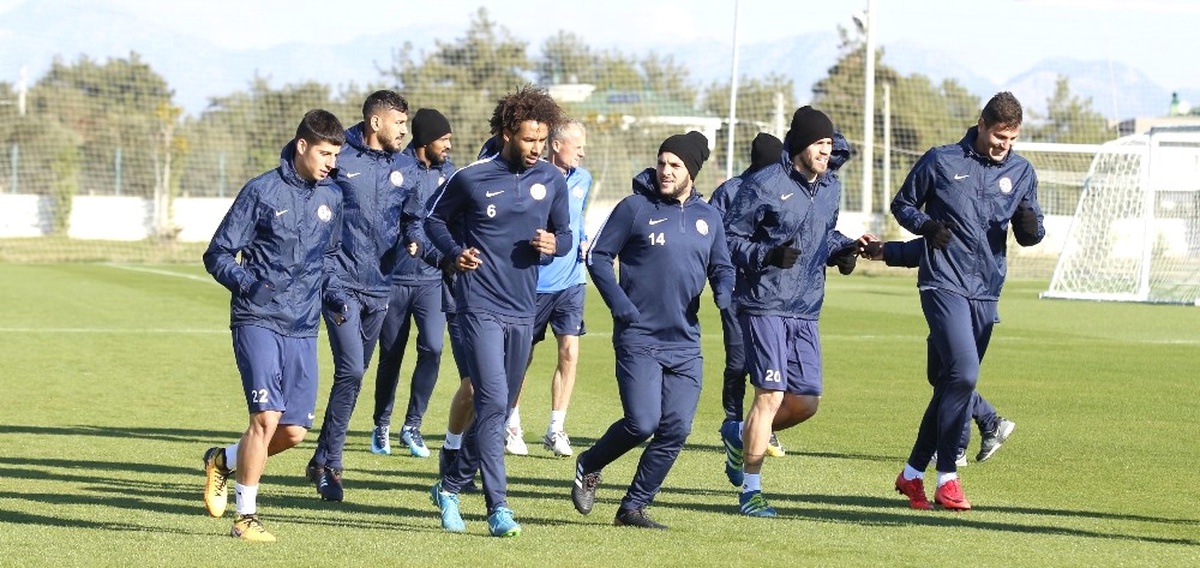 Antalyaspor, Rüzgar Altında Çalıştı