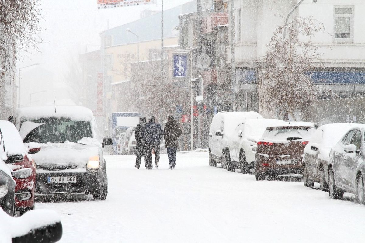 Ardahan\'da 9 Köy Yolu Ulaşıma Kapandı