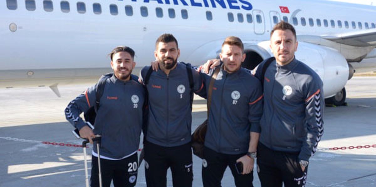 Atiker Konyaspor Kafilesi Portekiz\'e Gitti