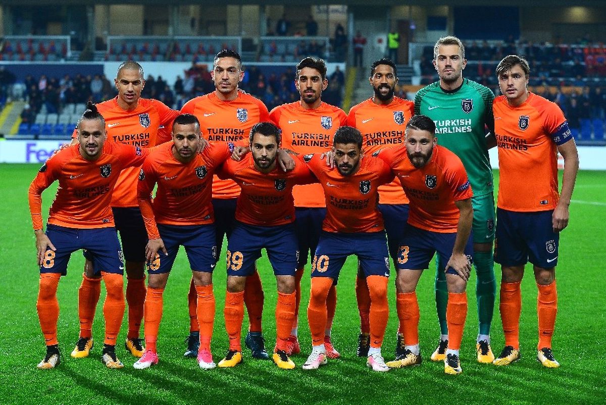 Başakşehir\'de Tur İçin Gözler Sahada, Kulaklar Almanya\'da Olacak