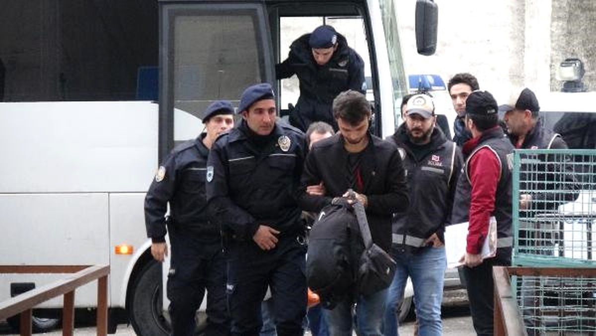 Bursa\'da Fetö Operasyonu: 10 Kişi Gözaltında