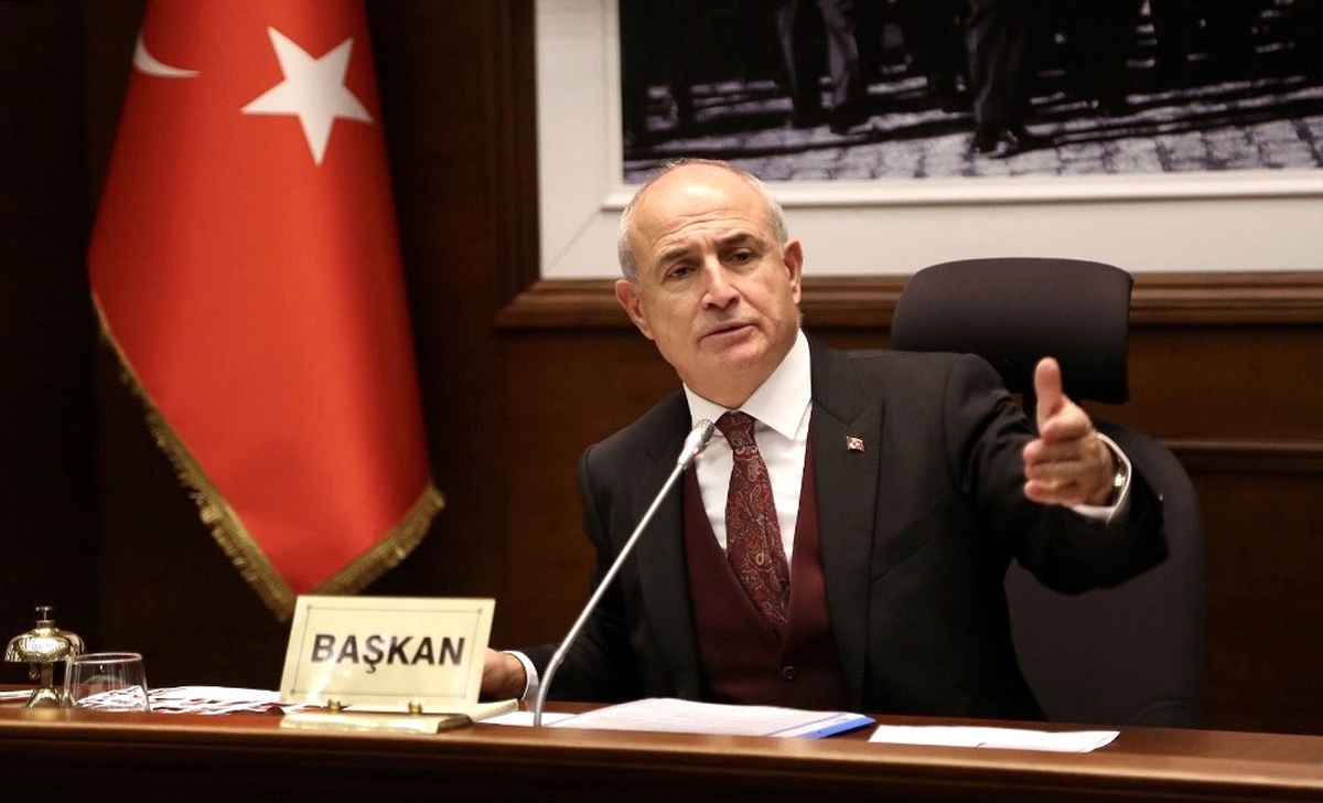 Büyükçekmece Belediye Meclisi\'nden Naim Süleymanoğlu\'na Vefa