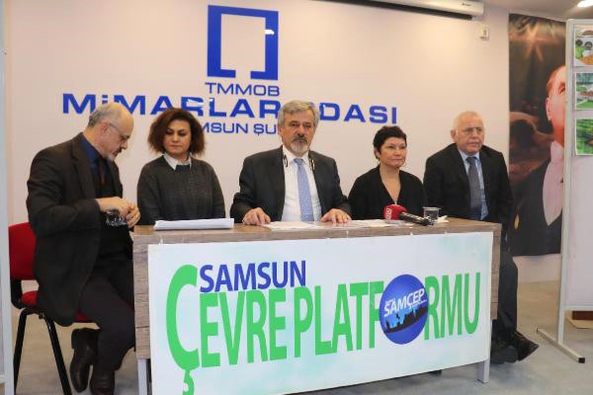 Canik\'te Çevreciler Orman Alanındaki Betonlaşma Durmazsa Yargıya Gidecek