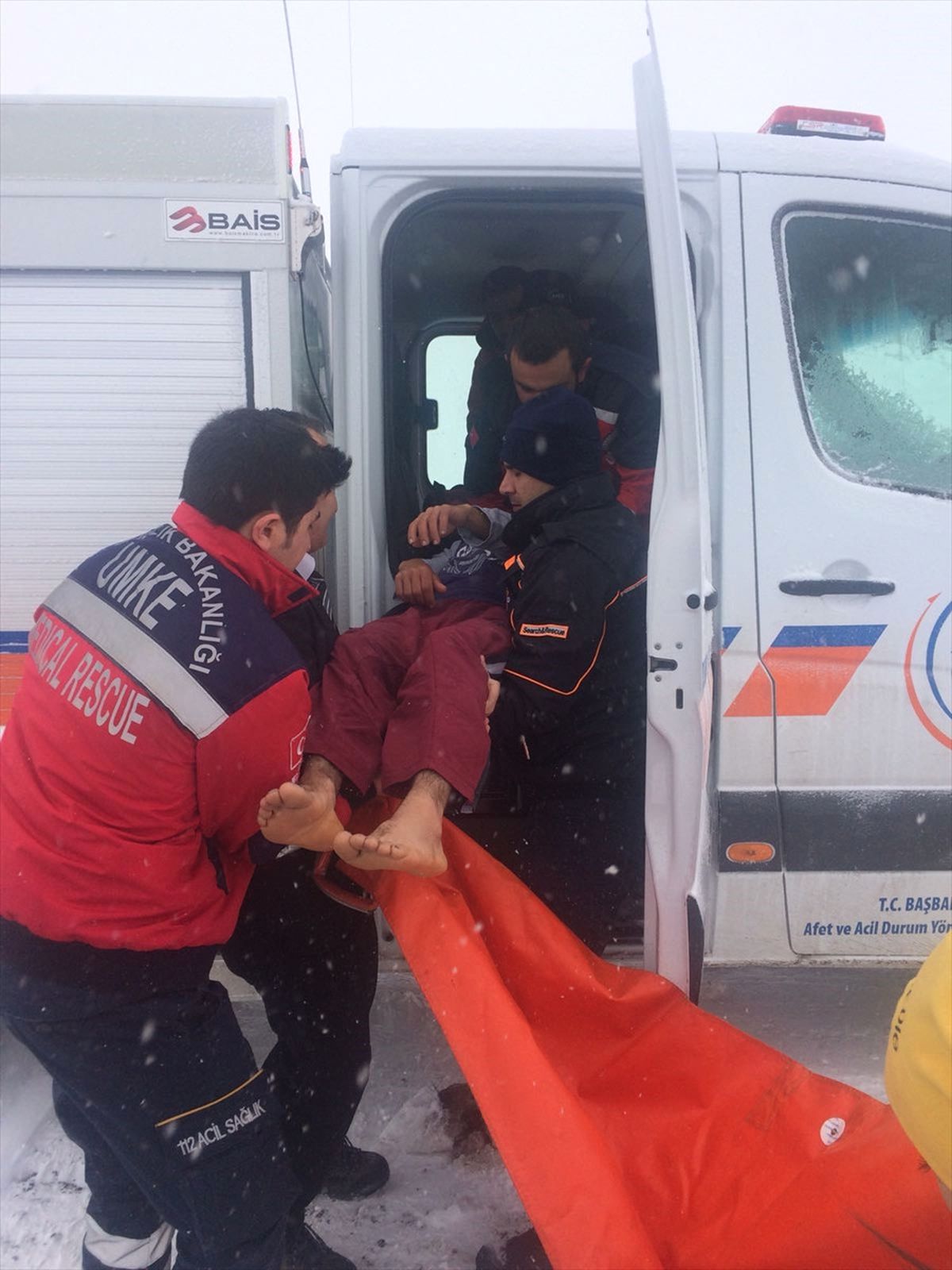 Donmak Üzere Olan Çobanın İmdadına Yardım Ekipleri Yetişti