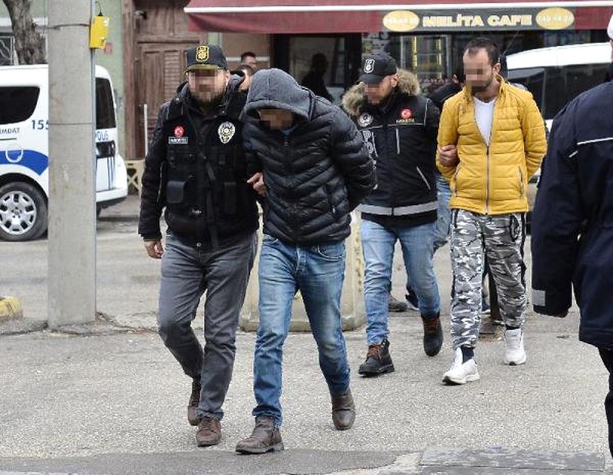 Eskişehir\'de Uyuşturucu Operasyonu: 7 Gözaltı