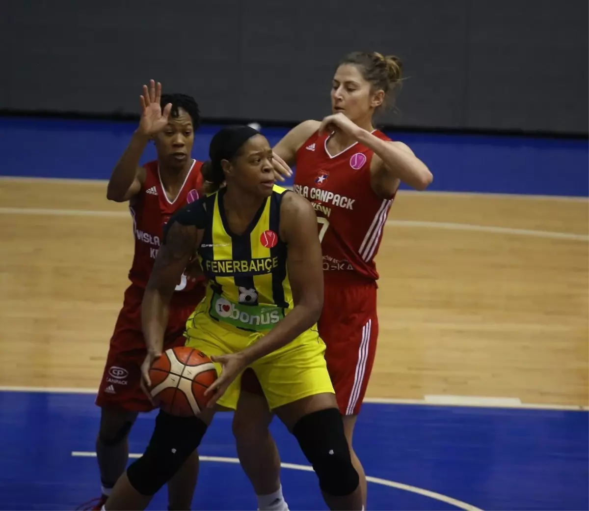 Euroleague Women: Fenerbahçe: 87 - Wisla Canpark: 78