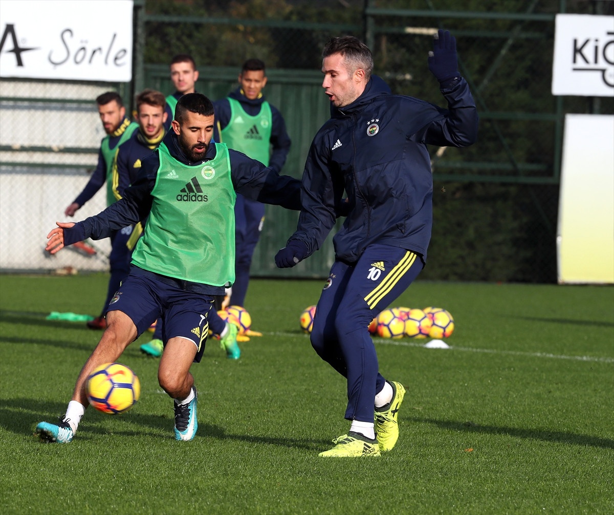 Fenerbahçe\'de Bursaspor Maçı Hazırlıkları