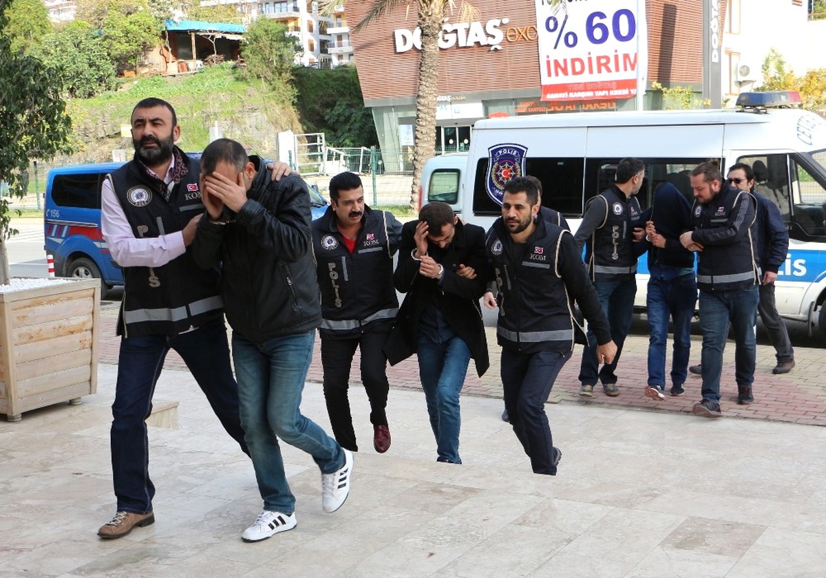 Gözaltına Alınan 6 Uyuşturucu Taciri Tutuklandı