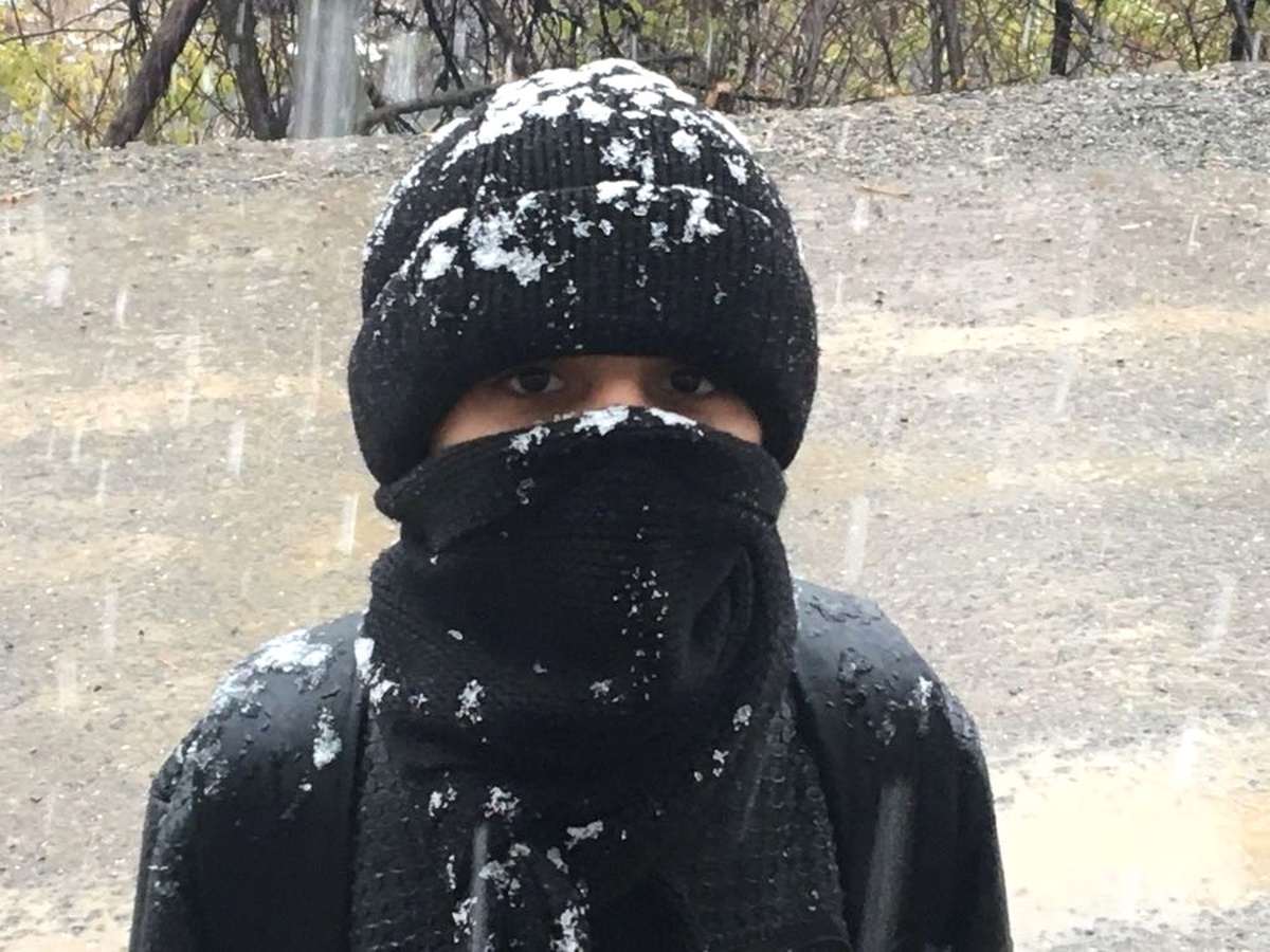Kar, Beytüşşebap\'ı Beyaza Bürüdü