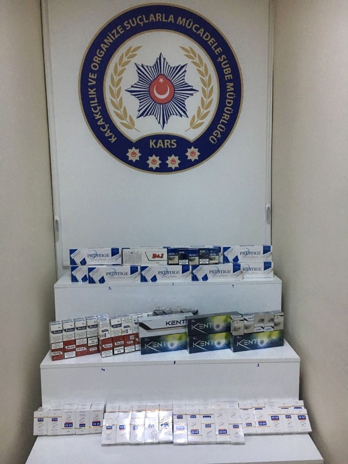 Kars\'ta 418 Paket Kaçak Sigara Yakalandı