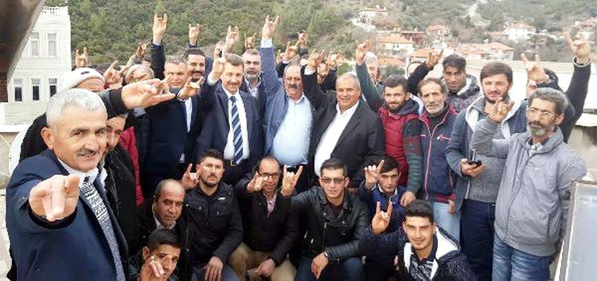Kavaklıdere\'de 41 Kişi MHP\'ye Katıldı