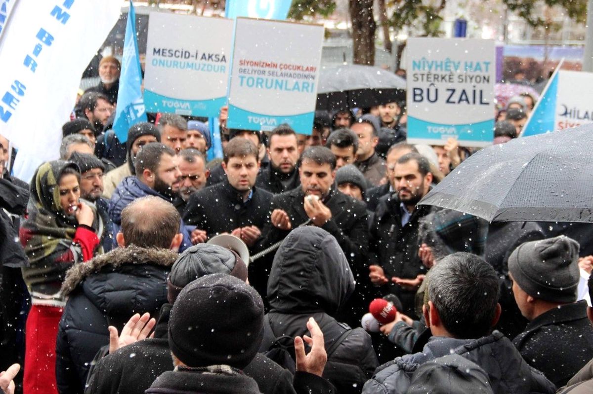 Kayseri, Niğde ve Kırşehir\'de ABD ve İsrail Protesto Edildi