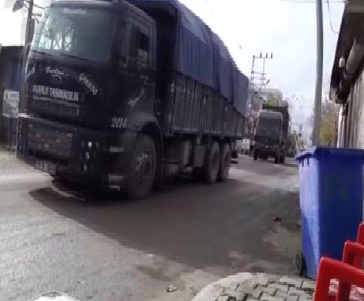Kilis\'e Askeri Sevkiyat Sürüyor
