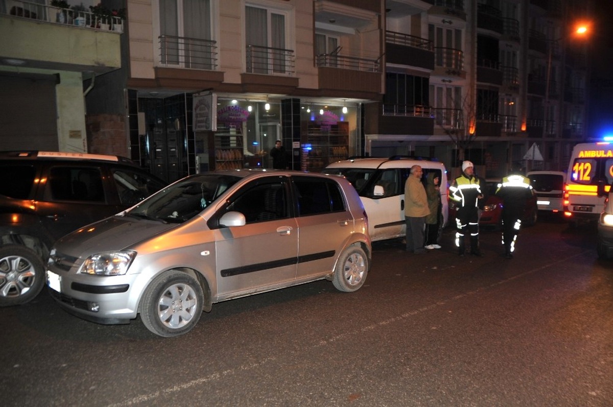 Otomobilin Çarptığı Yaya Yaralandı