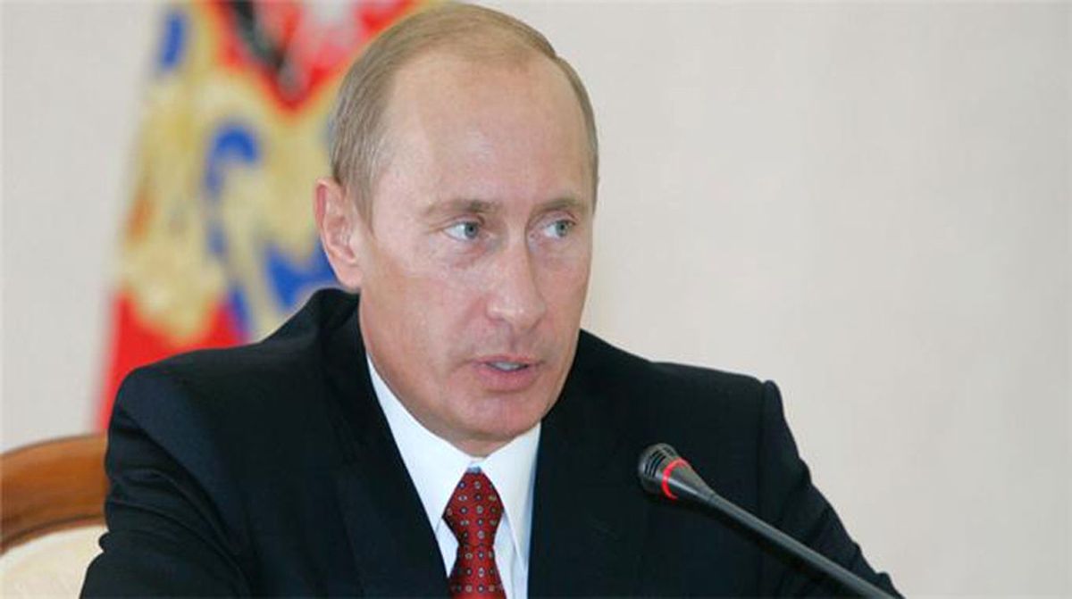 Putin Yine Aday