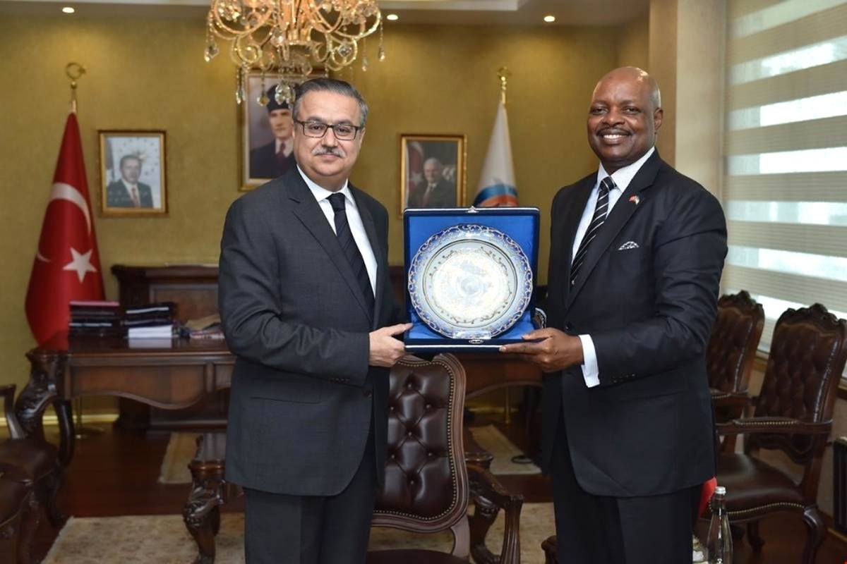 Ruanda Büyükelçisi Nkurunziza: "Tarım Konusunda Mersin\'den Edineceğimiz Birçok Bilgi Var"