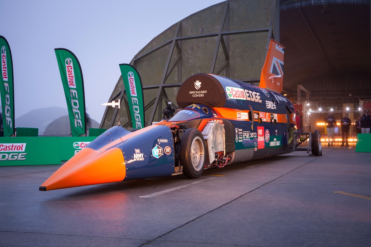 Süpersonik Hız Otomobili Bloodhound\'un Castrol İş Birliği