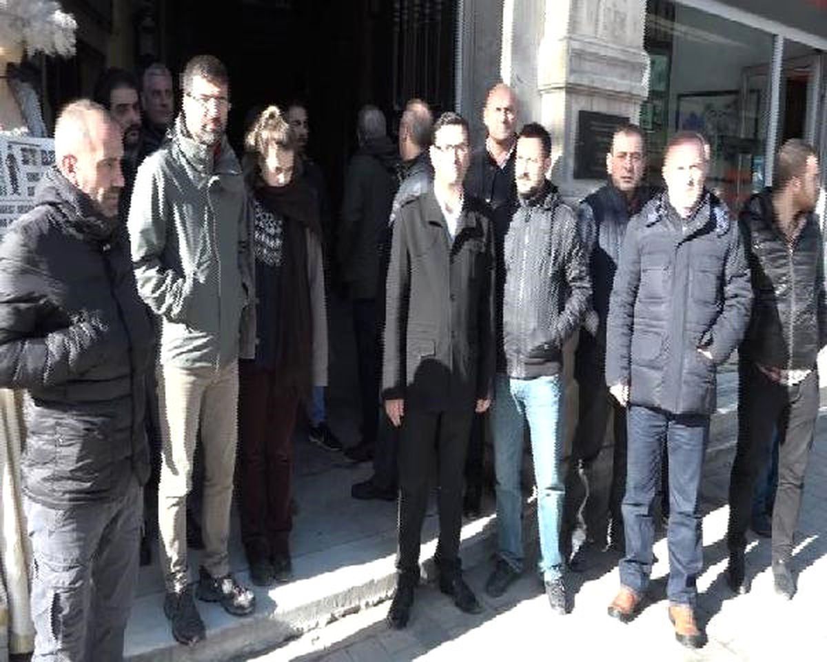 Taksim\'de Elektrik Kesintisi İsyanı