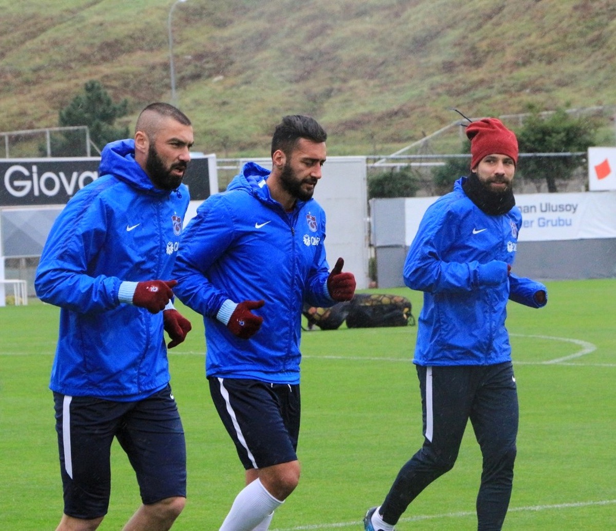 Trabzonspor, Yağmur Altında Çalıştı