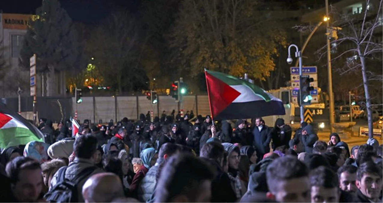 Trump\'ın Kudüs Kararı, Yurdun Dört Bir Yanında Protesto Edildi