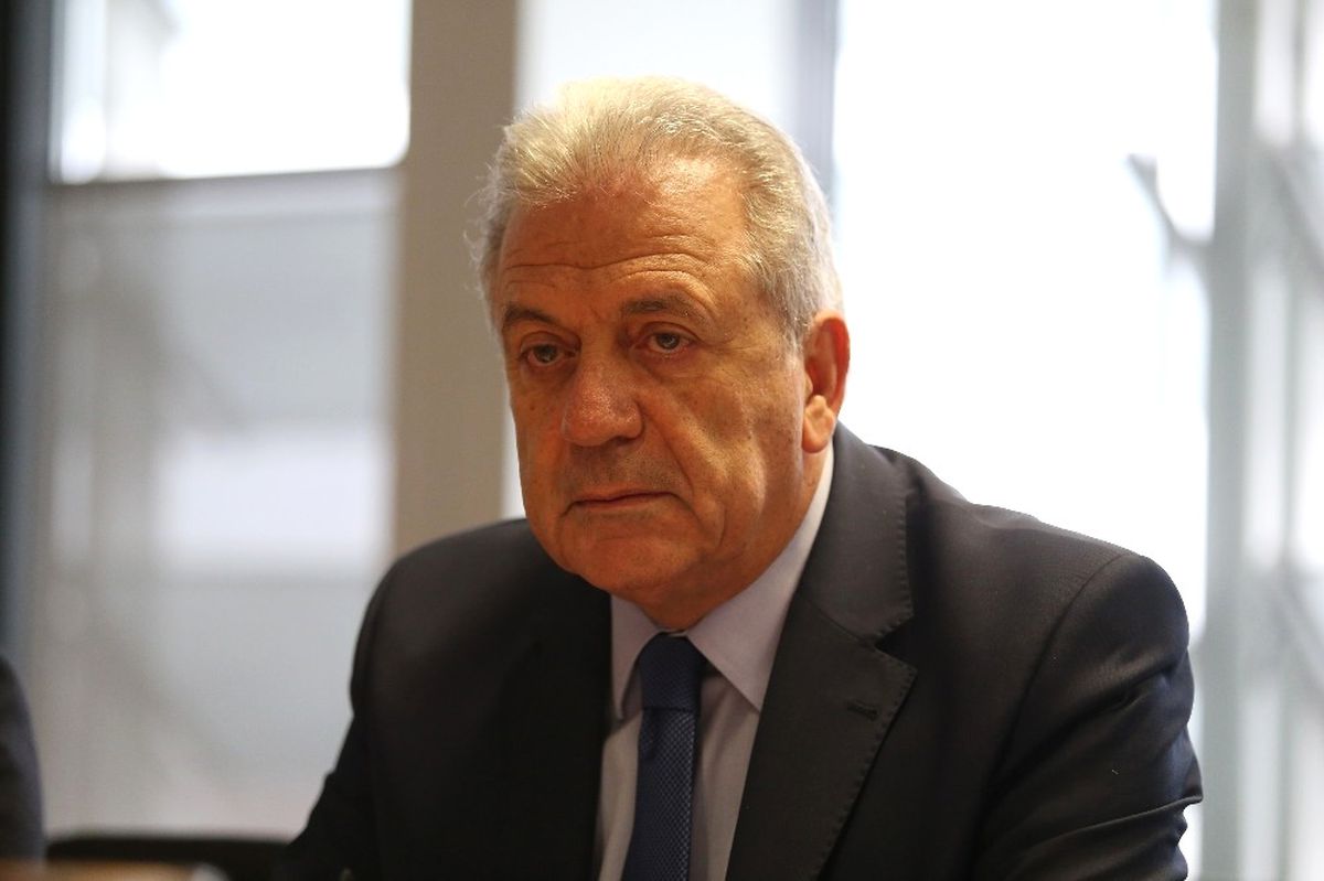 Avrupa Birliği Komiseri Avramopoulos, AB ile Türkiye Arasındaki İlişkileri Değerlendirdi