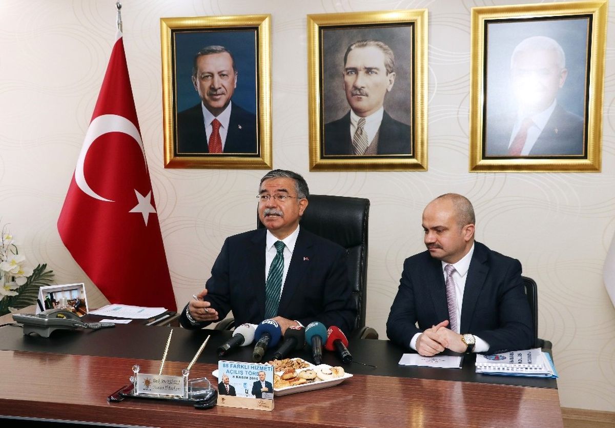 Bakan Yılmaz: "Türkiye Beşeri Sermayesiyle İleri Gidiyor"