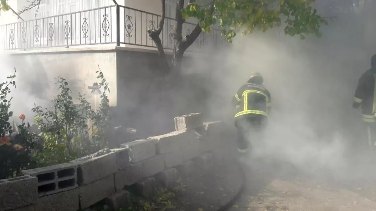 Balkon Altında Ki Odunlar Yandı