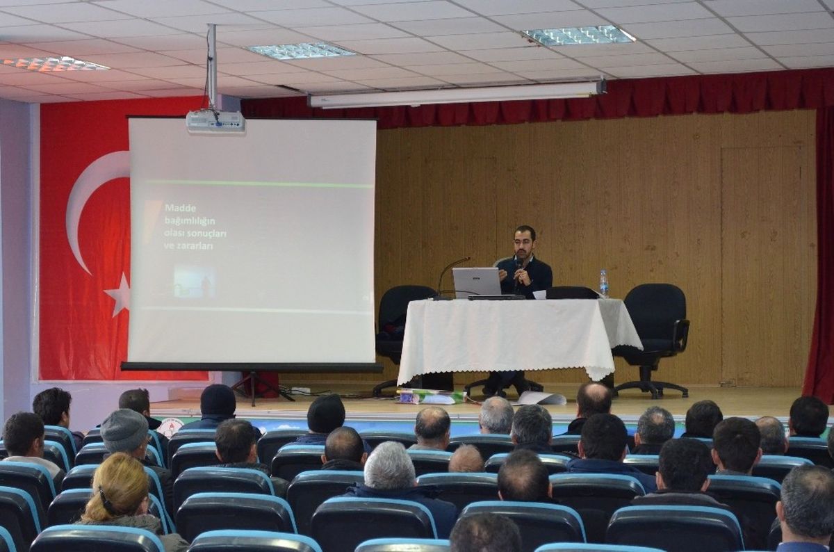 Belediye Personeline Madde Bağımlılığı Eğitimi