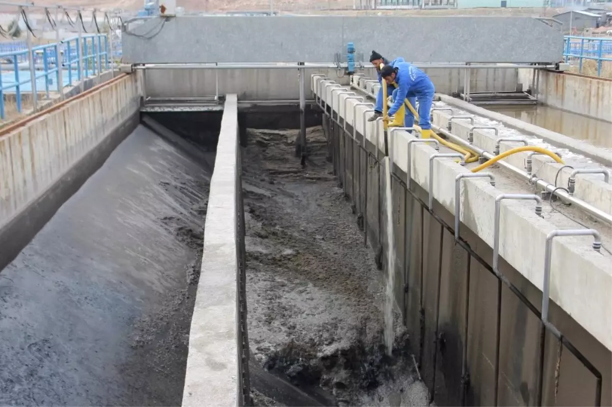 Belediyeden Çiftçilere Bedava Gübre