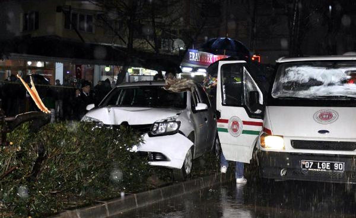 Caddedeki Tüfekli Cinayet Sanığı Kardeşlere 16\'şar Yıl Hapis