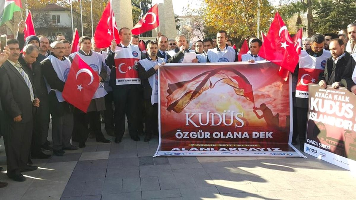 Denizli\'de Kudüs Tepkisi