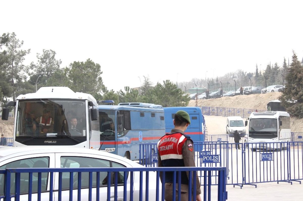 Denizli\'de Tkdk\'nın Fetö Yapılanması Davası Başladı