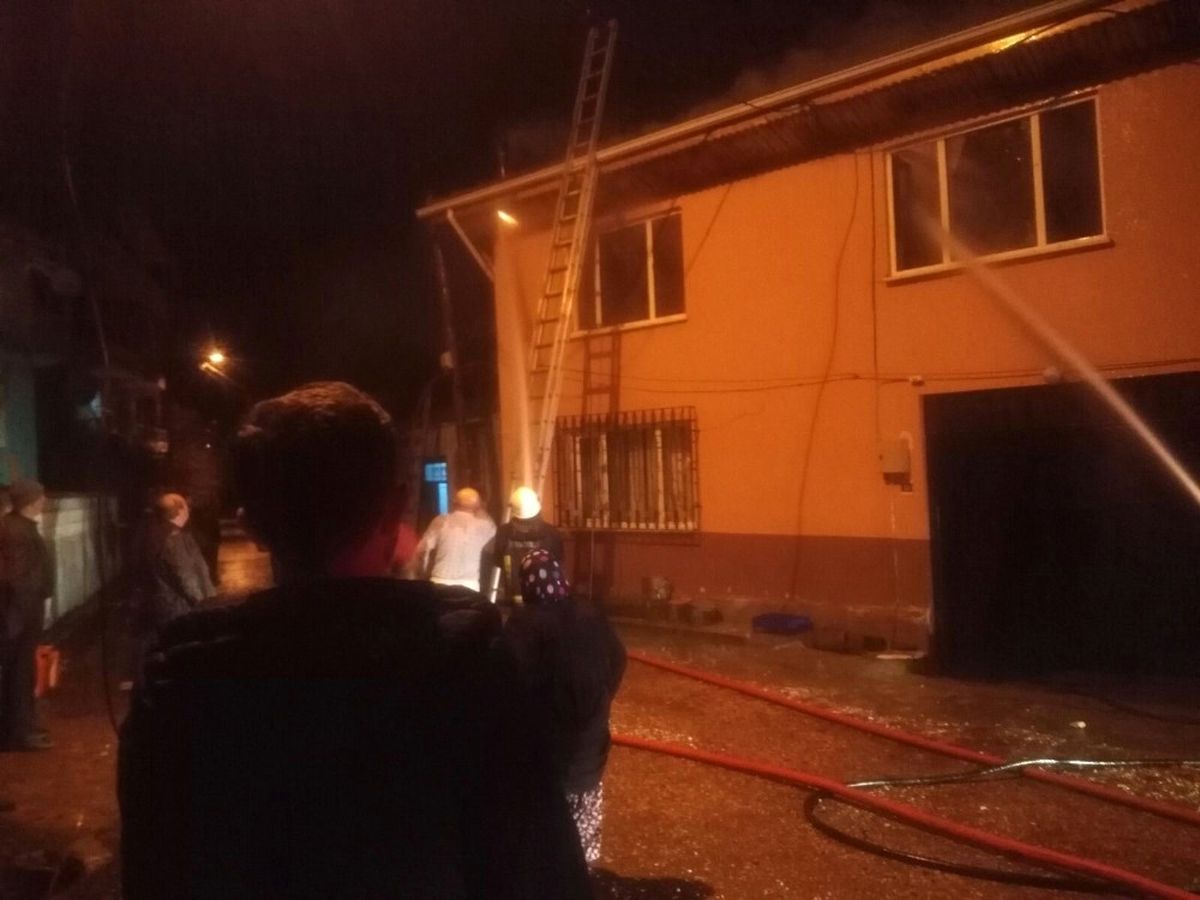 Kardeşlerin Evleri Alev Alev Yandı