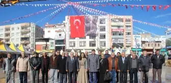 Kilis'te Add ve CHP Alternatif Çelenk Sundu