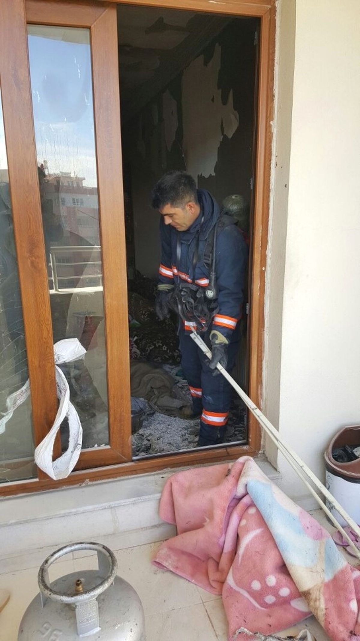 Kızıltepe\'de Evde Tüp Patladı: 3 Yaralı