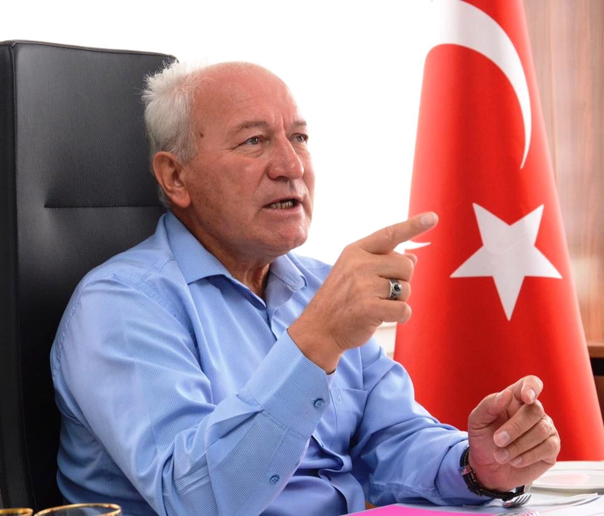 Lapseki\'ye Kapalı Pazar Yeri Yapılıyor