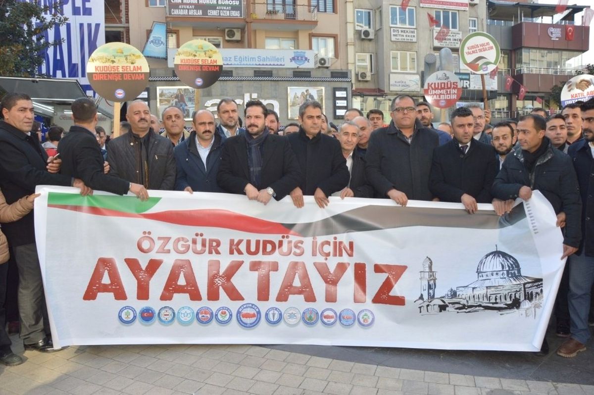 Manisa \'Özgür Kudüs\' İçin Ayakta